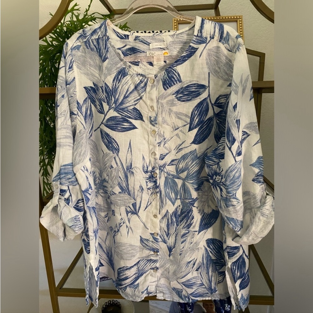 C&C California White Tunic with Blue Leaf Print